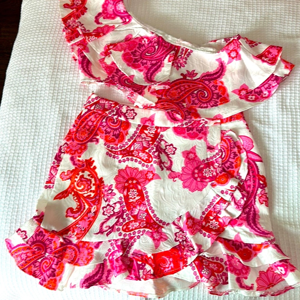 Mini skirt with Raffle top set